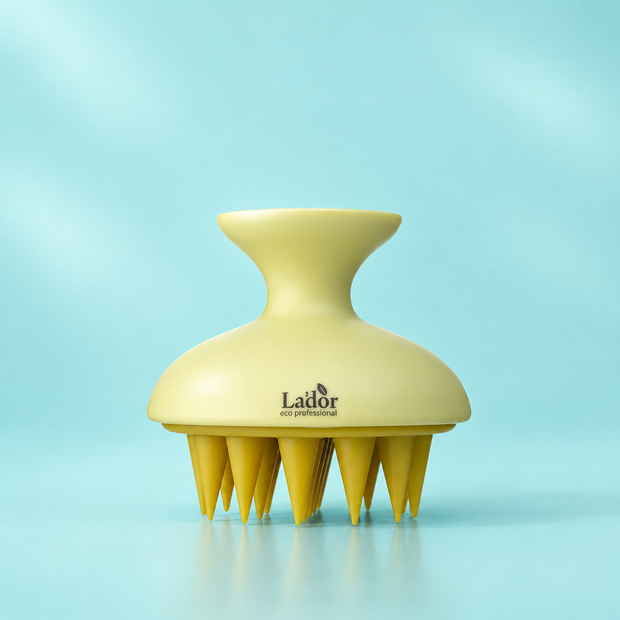Массажная щётка для кожи головы LADOR